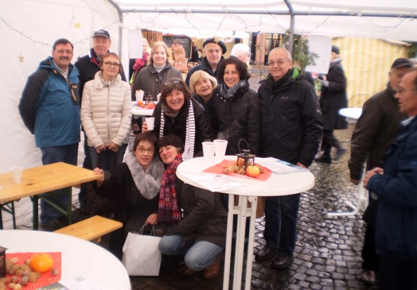 Die Anciens Jeunes auf Nikolausmarkt in Lank