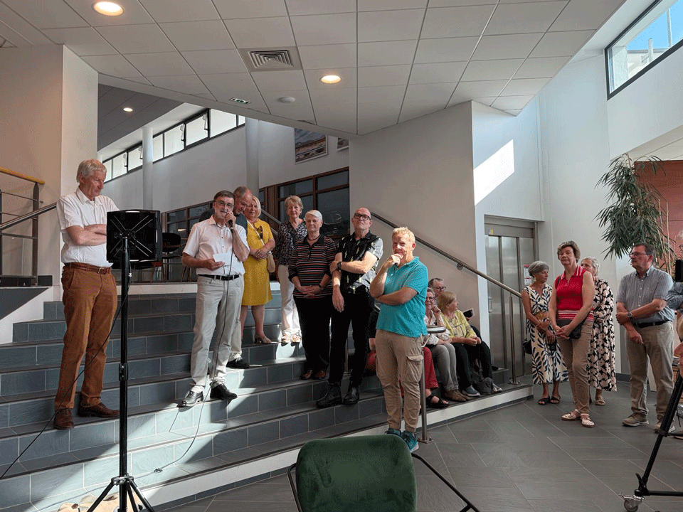 Rund hundert Gäste bei der Vernissage der Ausstellung „pARTage“
